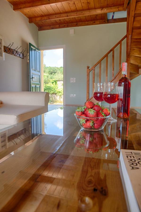 Modern Eco Friendly Villa Close To Town Pelekas Extérieur photo