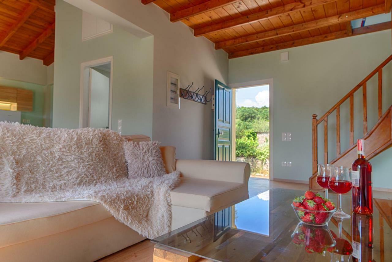 Modern Eco Friendly Villa Close To Town Pelekas Extérieur photo